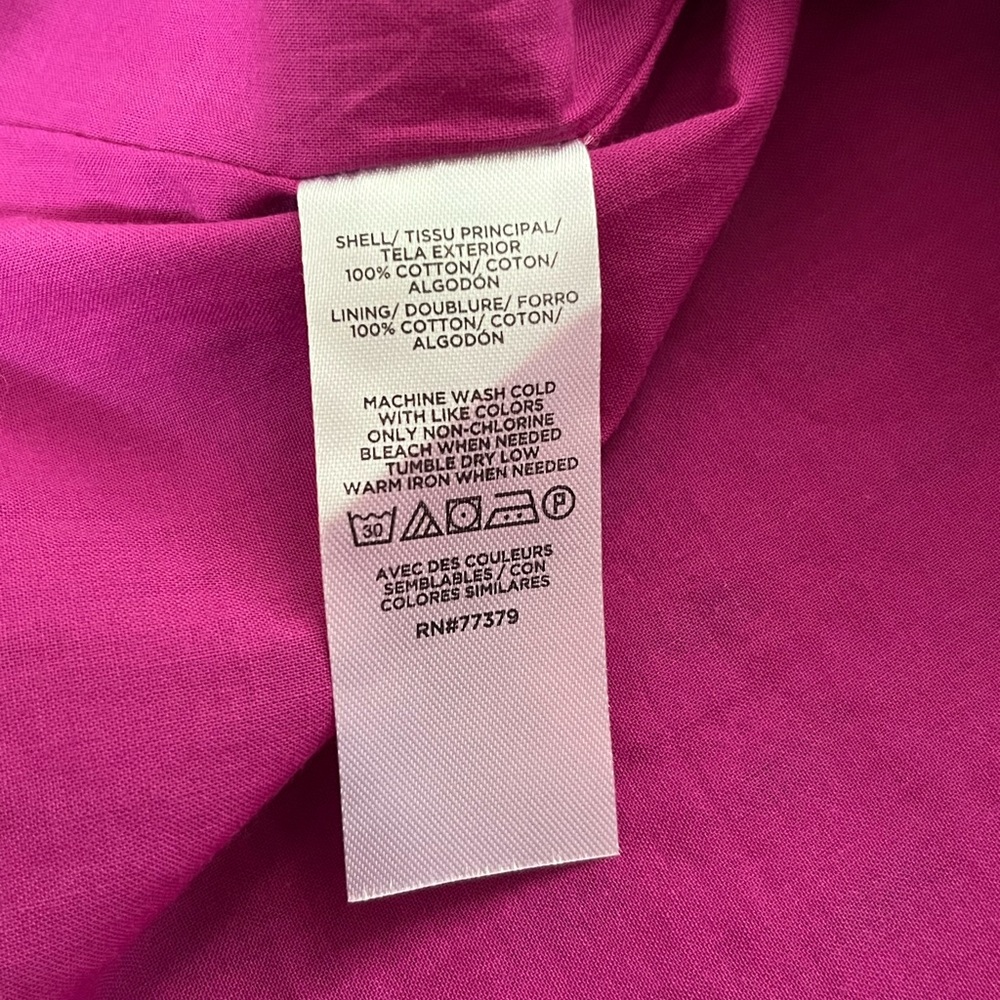 Ann Taylor Women’s Sleeveless Eyelet Trim Top Magenta Size M Petite - Picture 8 of 8